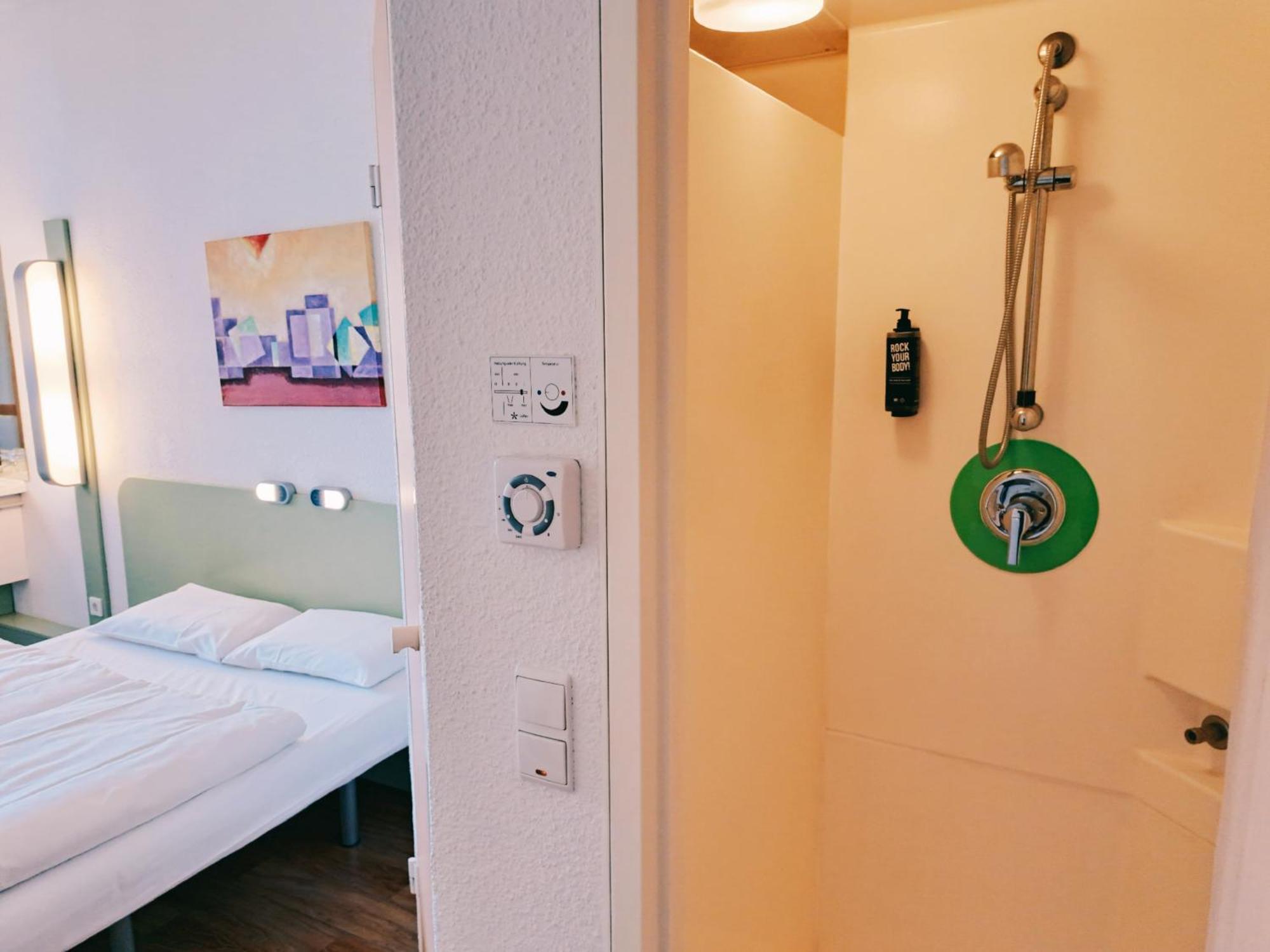 Ibis Budget Berlin Ost エクステリア 写真