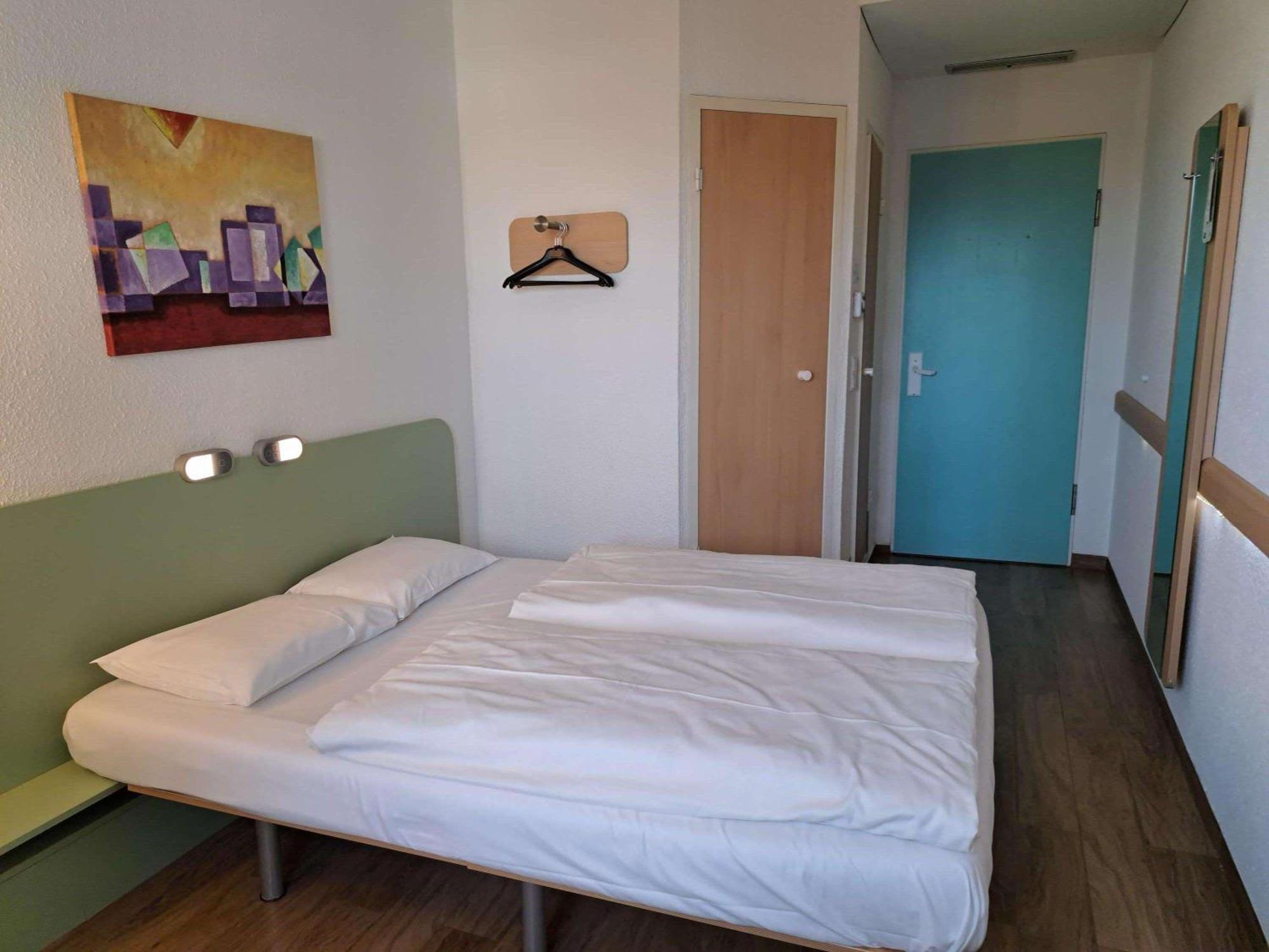 Ibis Budget Berlin Ost エクステリア 写真