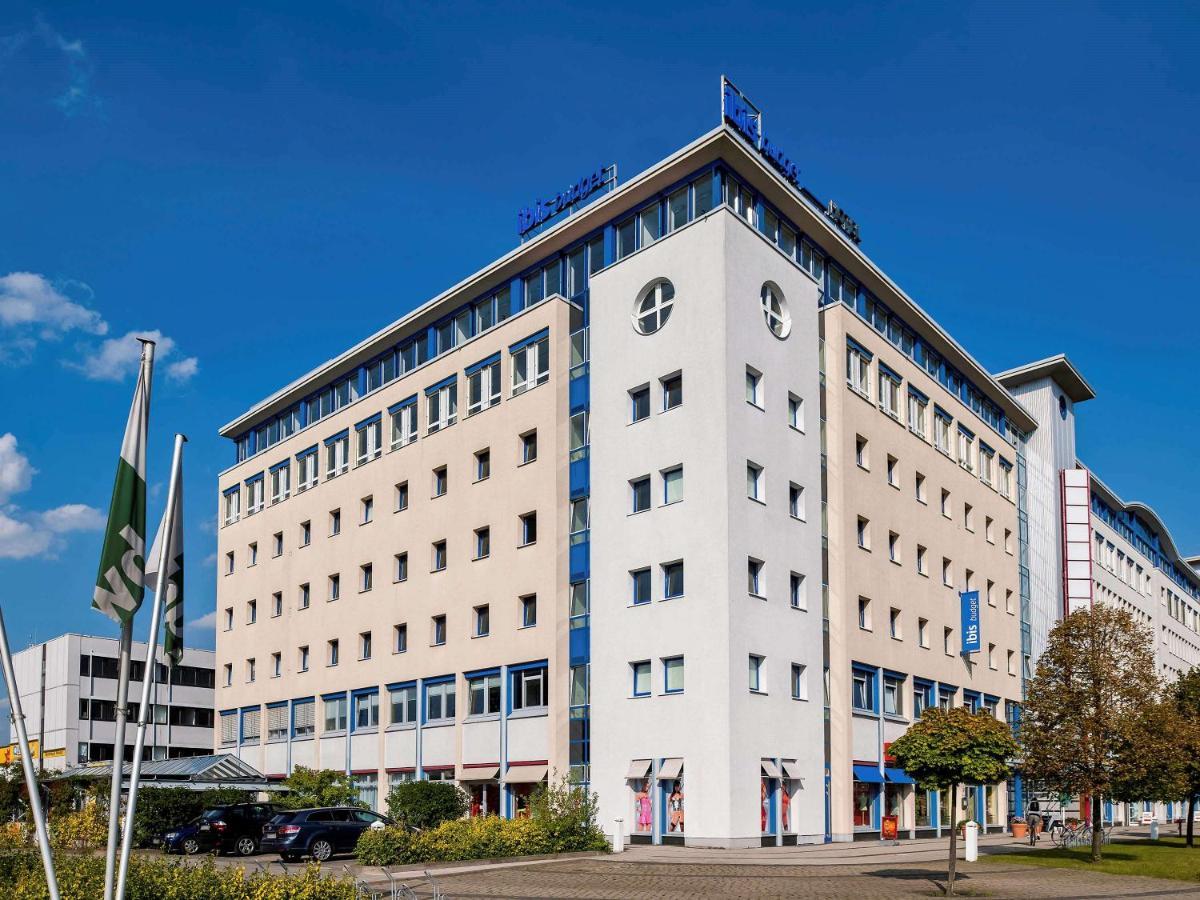 Ibis Budget Berlin Ost エクステリア 写真